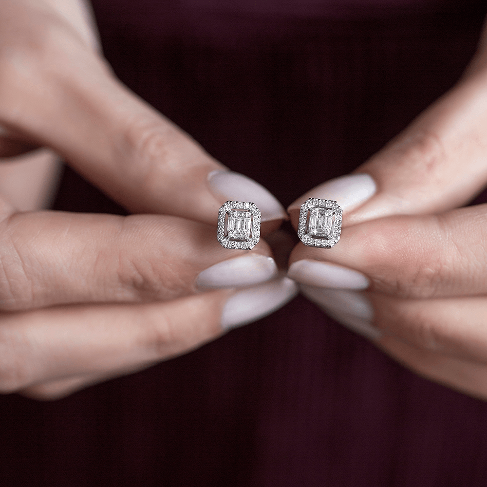 0,40 Karat Baget Küpe - ROY Diamond